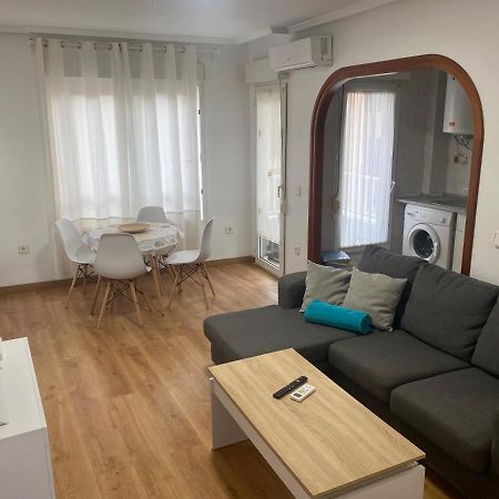 Homely Apartments Mar 3 Torrevieja Luaran gambar